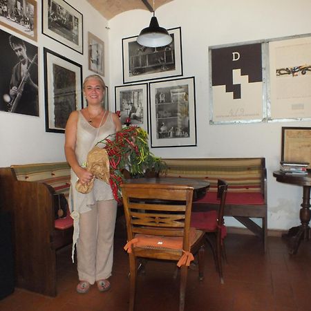 Locanda Laudomia Bed & Breakfast มันชาโน ภายนอก รูปภาพ